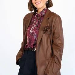 Blazer Kelly