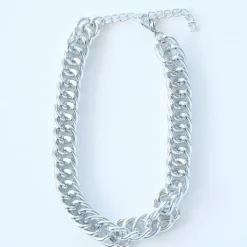 Collana Derek