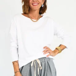 T-shirt over taglio laser